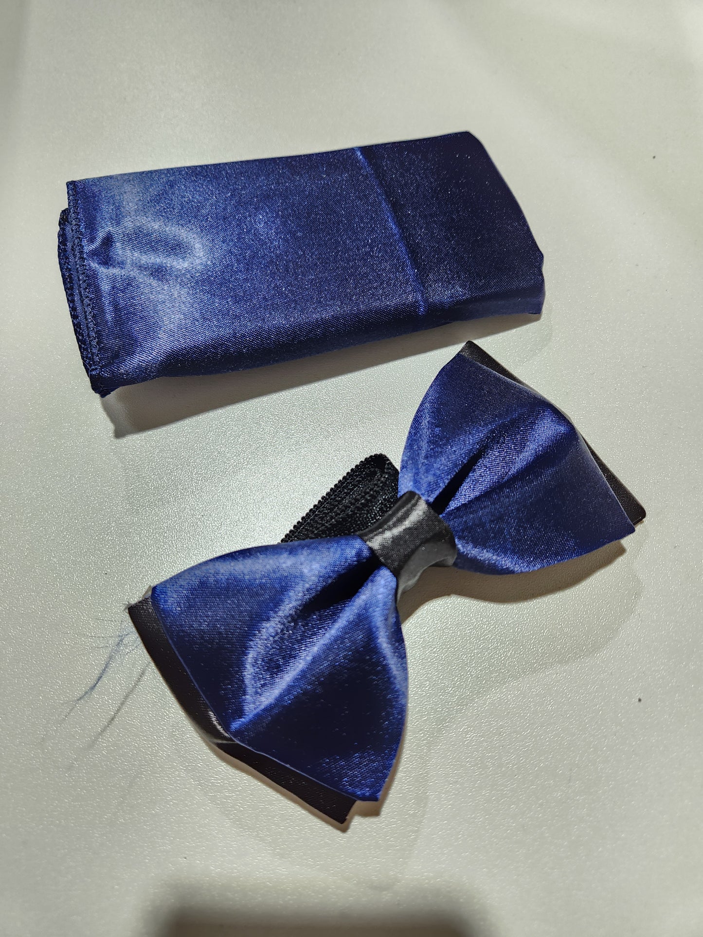 Bow tie with square(ਬੋ - ਟਾਈ)